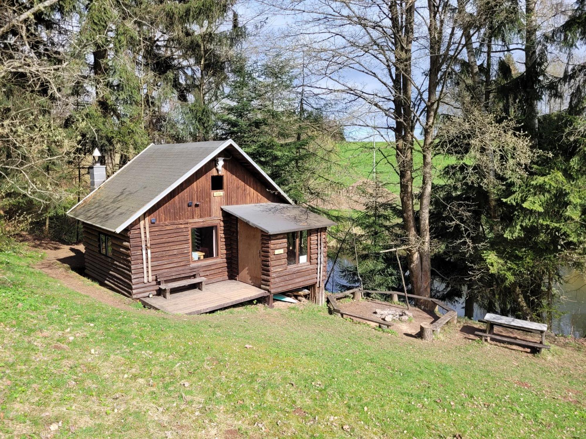 Srub Na Svahu Sjezdovky V Radvanicich Villa Radvanice  Luaran gambar